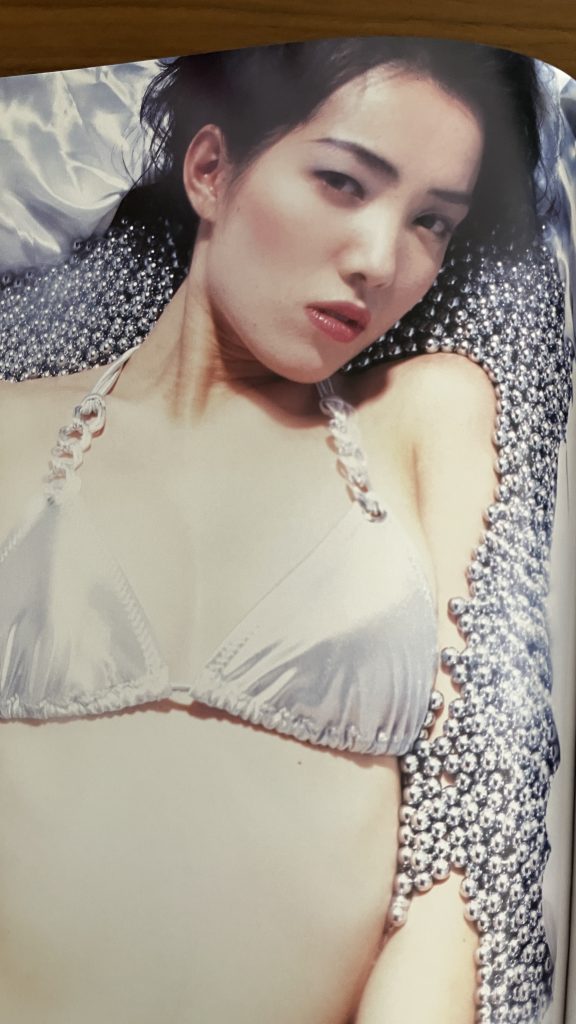 CC Girls Japanese Photobook "C.C.Girls P" | 1995 | Yasuo Kujirai _ nice eye contact