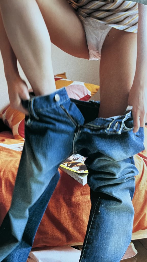 Kyoko Fujikawa Japanese Photobook "Very lively" | 2003 | Takeyuki Kozuka_JEANS